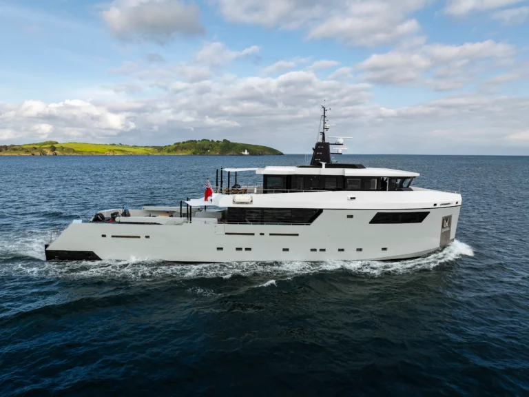 PENDENNIS ANNOUNCES DELIVERY OF 35M EXPEDITION-STYLE MOTOR YACHT FOX