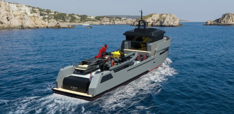 Lynx Yachts Begins Construction on the First YXT 34 Shadow Vessel